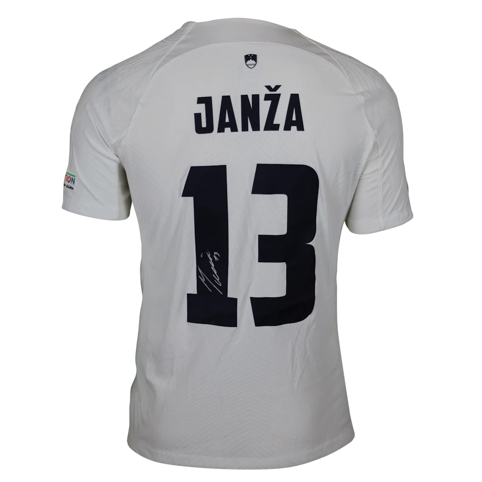 Erik Janža Slovenia jersey