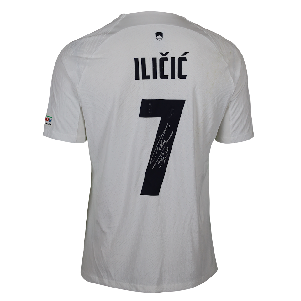 Josip Iličić Slovenia jersey