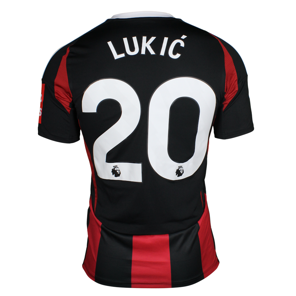 Saša Lukić Fulham shirt