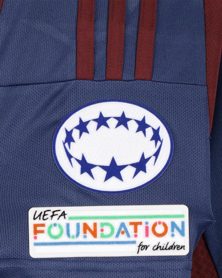 来自AS Roma Women的Saki Kumagai 熊谷紗希球衣