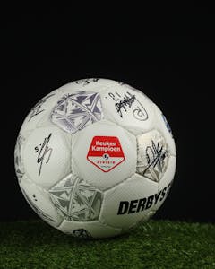 Den Bosch | Squad Signed Ball - 1