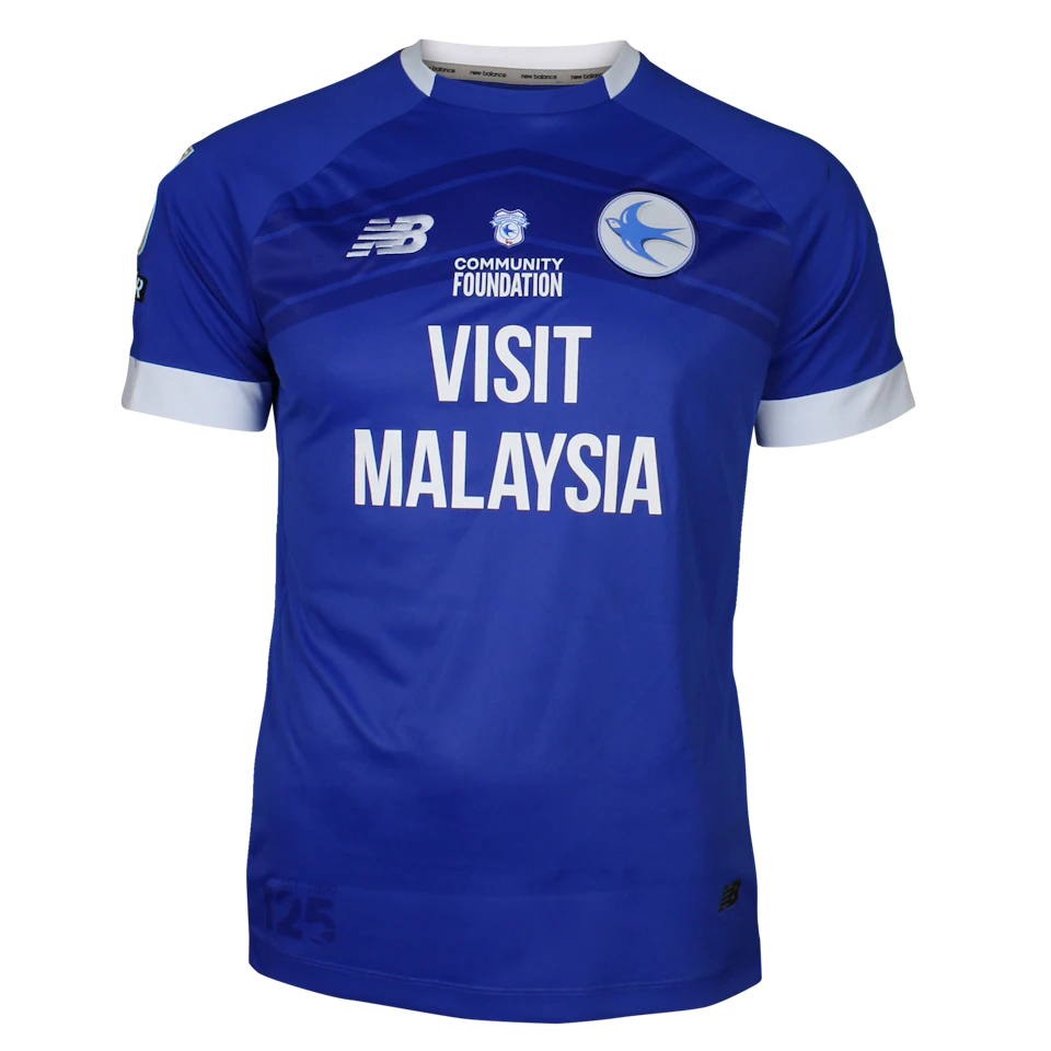 来自Cardiff City FC的Alexander Robertson球衣