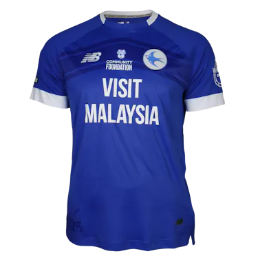 来自Cardiff City FC的Ollie Tanner球衣