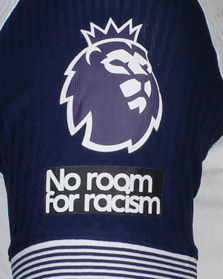Pedro Porro Tottenham Hotspur shirt