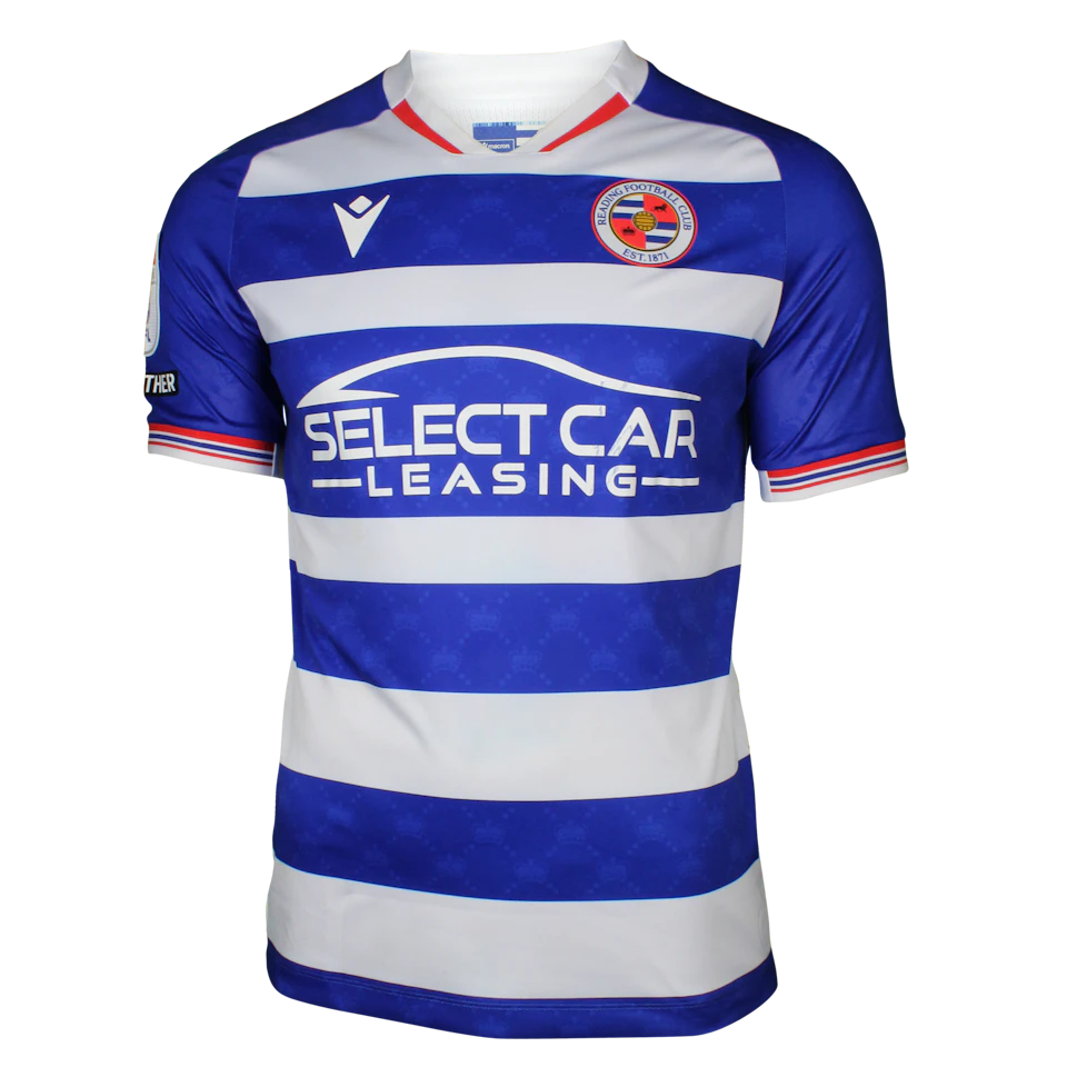 来自Reading的Charlie Savage球衣