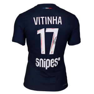 Vitinha Paris Saint-Germain forması