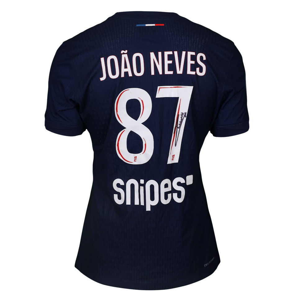 João Neves Paris Saint-Germain shirt