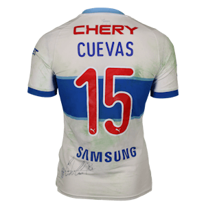 Cristian Cuevas Universidad Católica jersey