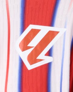 Alexander Sørloth Atlético de Madrid camisa.