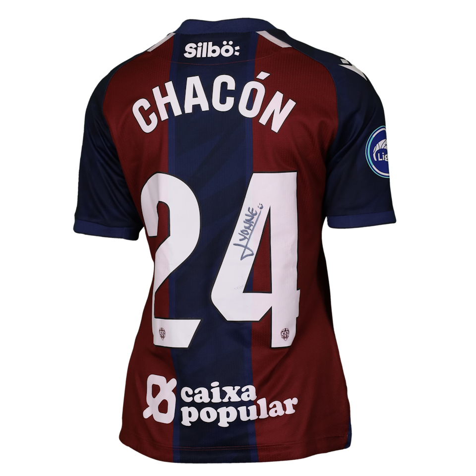 Ivonne Chacón Levante Femenino shirt
