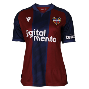 Ivonne Chacón Levante Femenino shirt