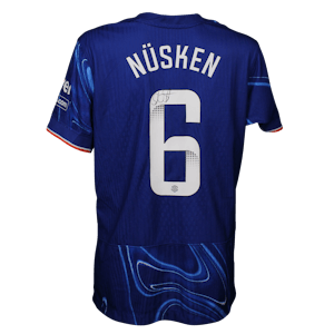 Chelsea Women-Trikot von Sjoeke Nüsken