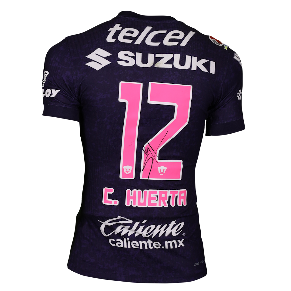 Cesar Huerta Pumas shirt