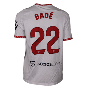 Loïc Badé Sevilla FC forması