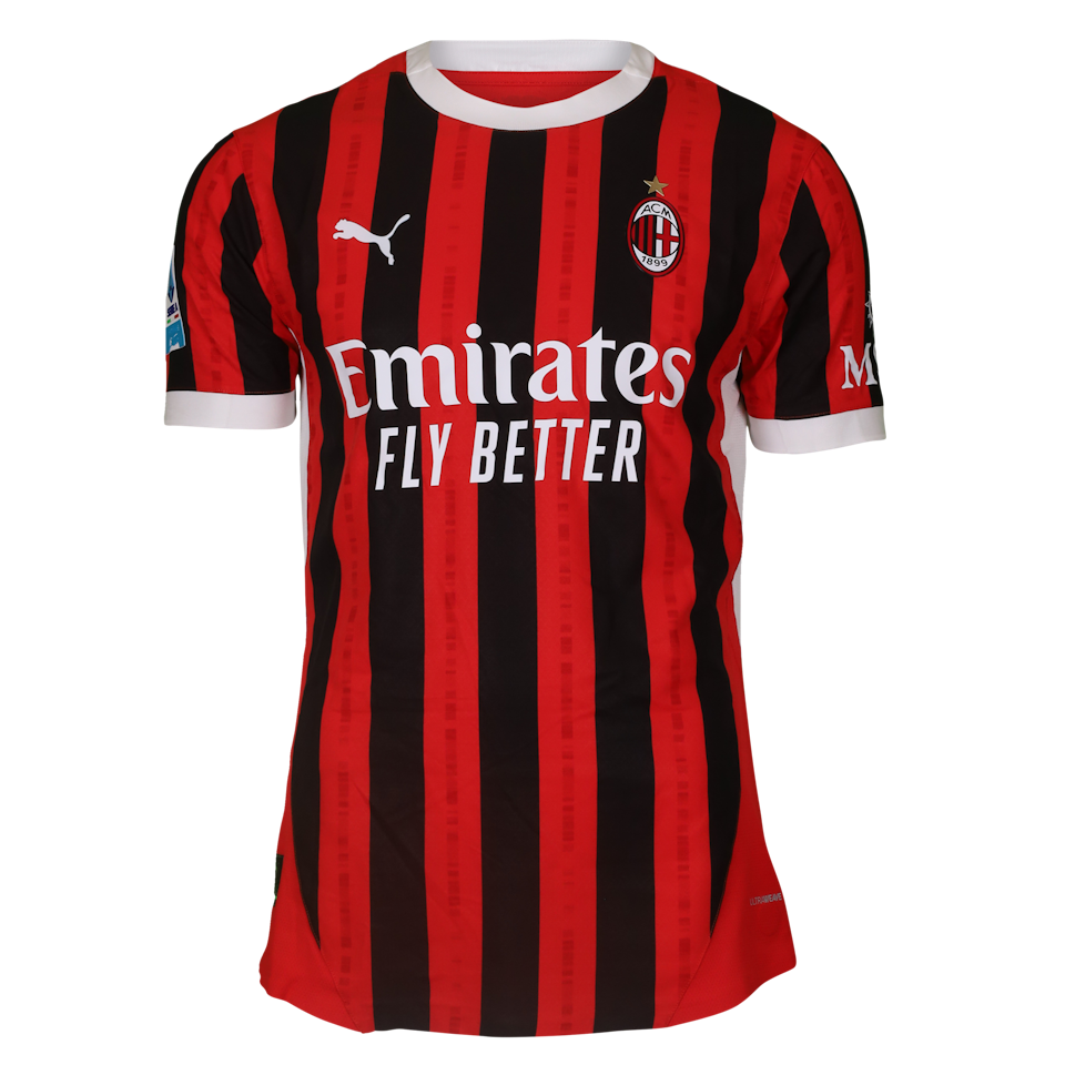 Yunus Musah AC Milan jersey