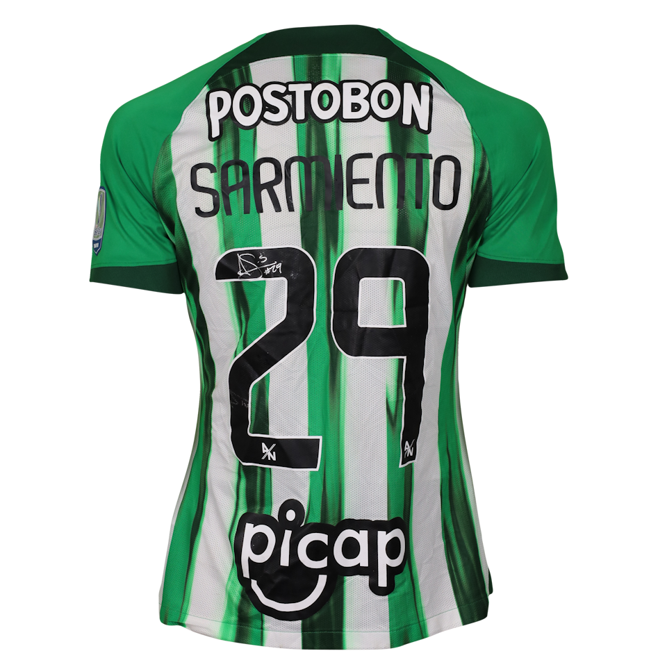 Andrés Sarmiento Atlético Nacional shirt
