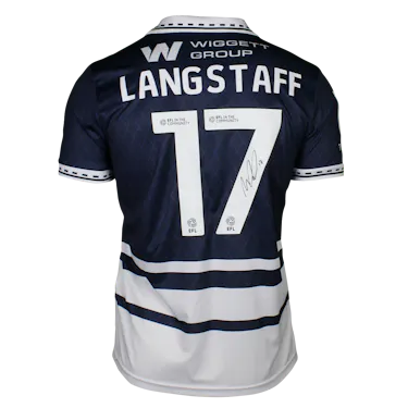 来自Millwall的Macaulay Langstaff球衣