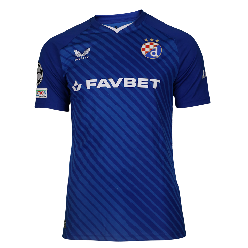 Arbër Hoxha Dinamo Zagreb camisa.