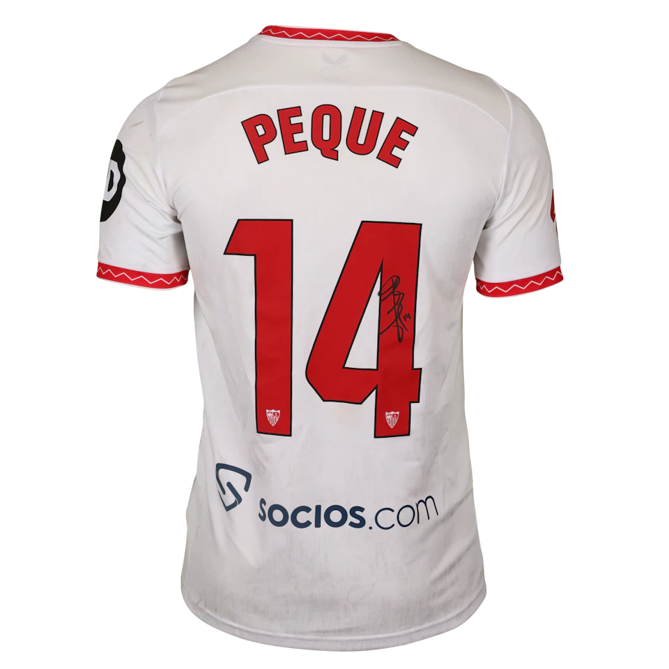 Sevilla FC 팀의 Peque Fernández 셔츠