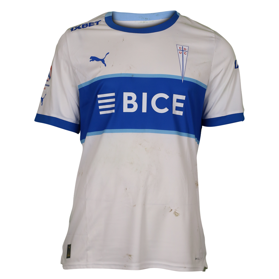 Fernando Zampedri Universidad Católica shirt