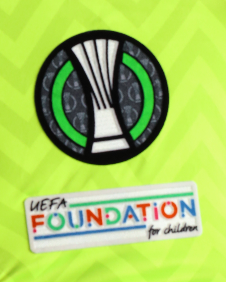 Manuel Jorge Silva Vitória SC shirt