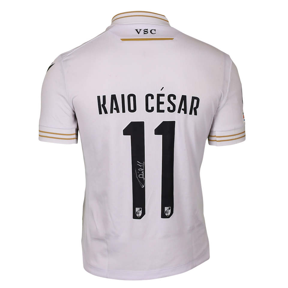 Kaio César Andrade Lima Vitória SC shirt