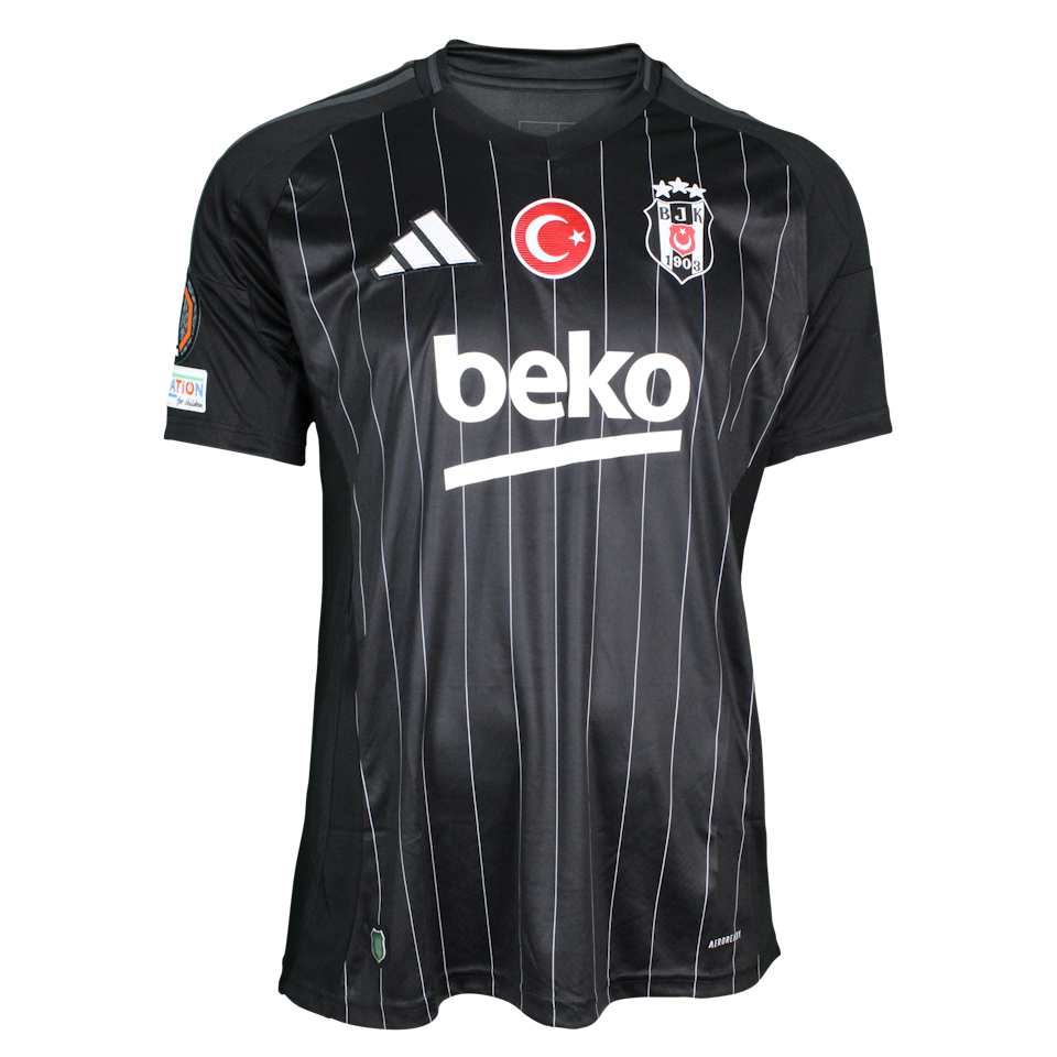 Cher Ndour Beşiktaş JK forması