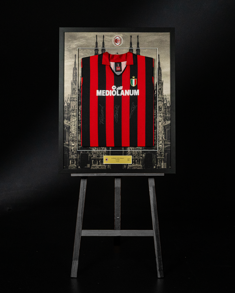 The Dutch Trio Signed - AC Milan’s Masterpiece