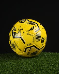 VVV Venlo | Squad Signed Ball - 2