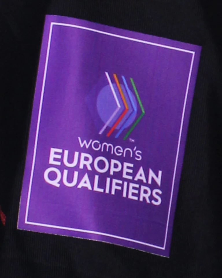 Wales W-Trikot von Safia Middleton-Patel