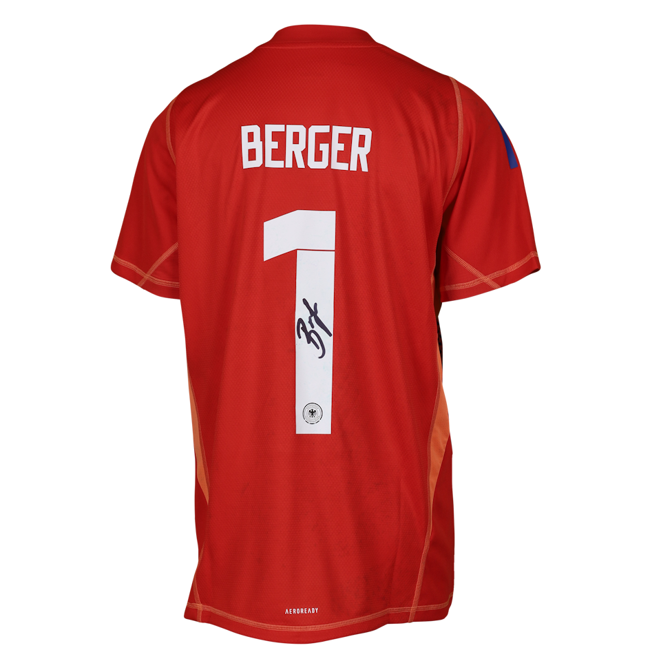 Ann-Katrin Berger Germany W jersey