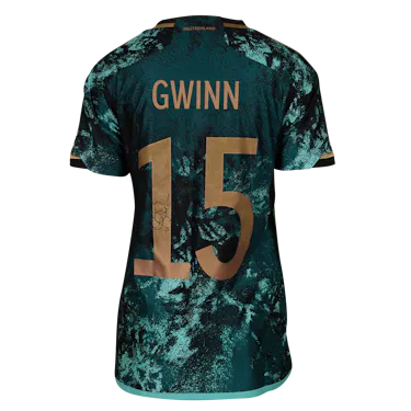 Germany W-Trikot von Giulia Gwinn