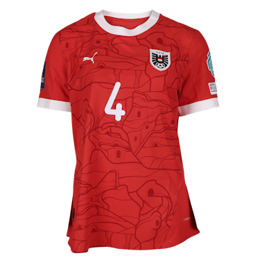 来自Austria W的Julia Magerl球衣