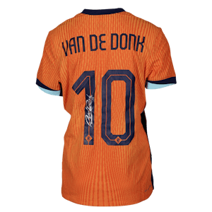 Danielle van de Donk Netherlands W shirt