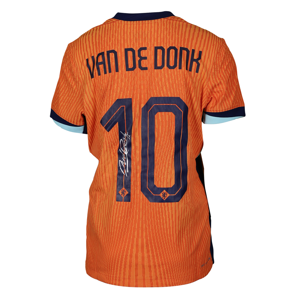 Danielle van de Donk Netherlands W shirt