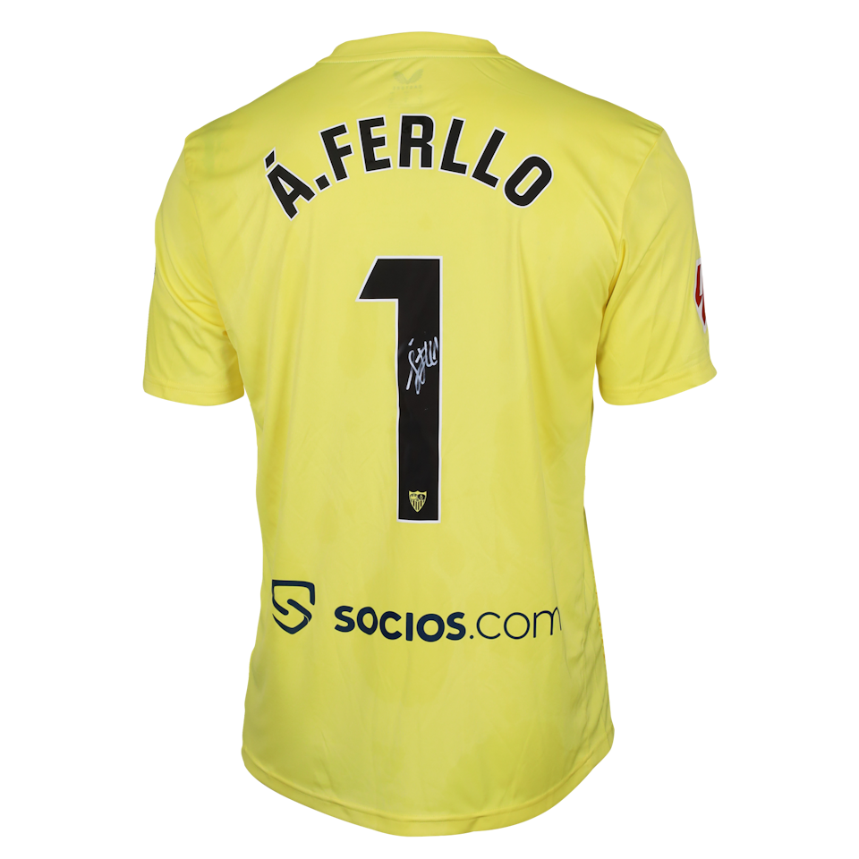 Álvaro Fernández Llorente Sevilla FC shirt
