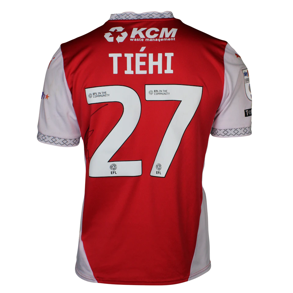 Christ Tiehi Rotherham United のシャツ