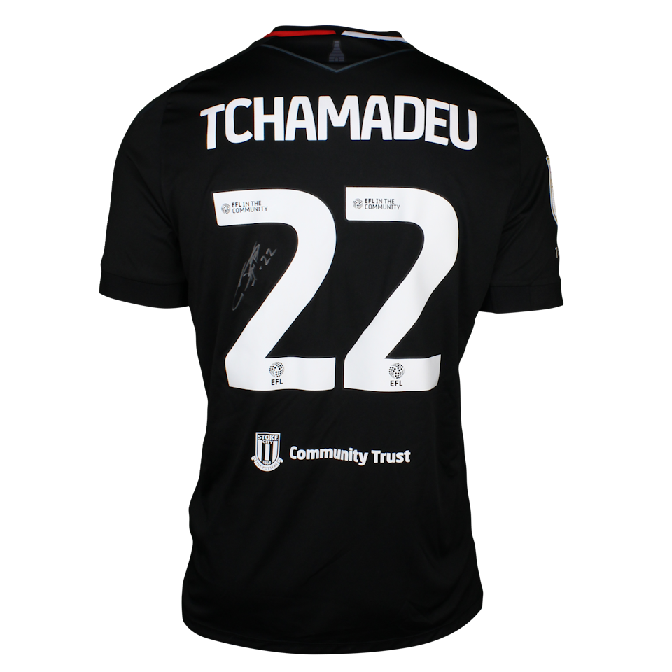 Junior Tchamadeu Stoke City forması