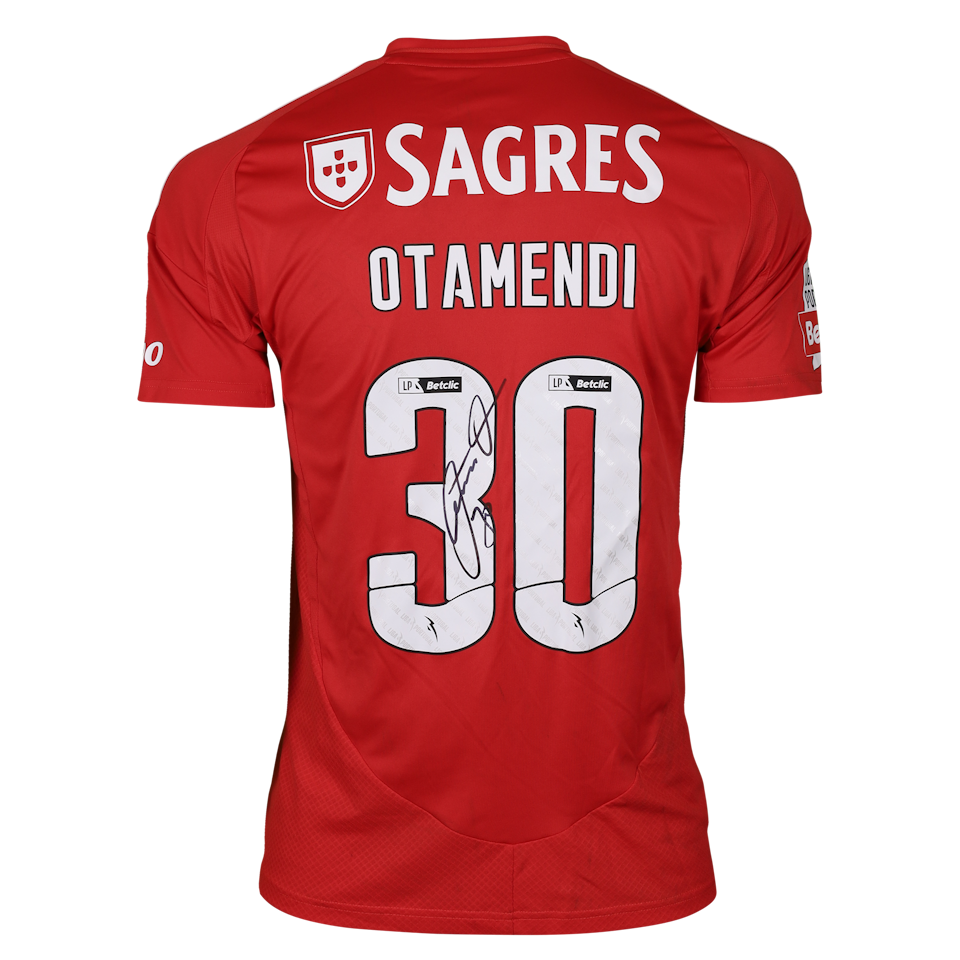 Nicolás Otamendi SL Benfica shirt