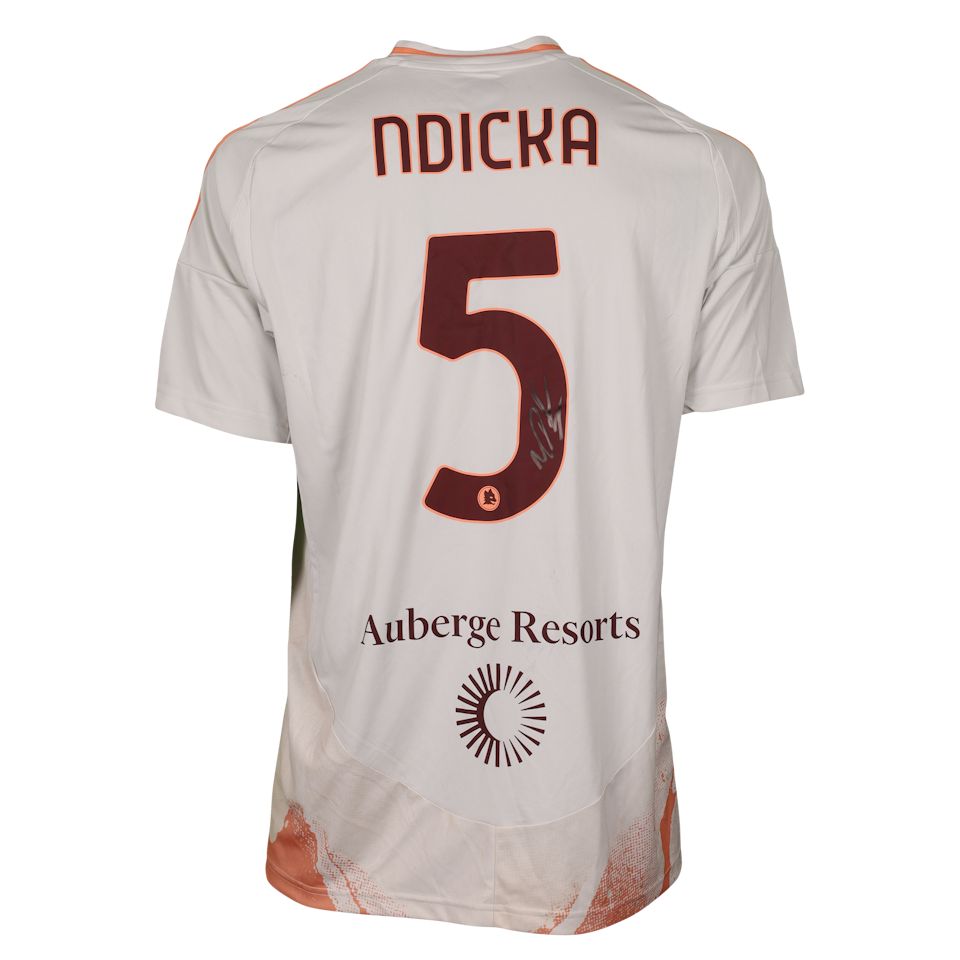 Obite Evan N'Dicka AS Roma shirt