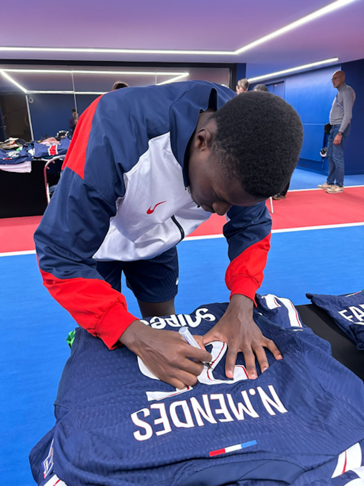 Nuno Mendes Paris Saint-Germain shirt