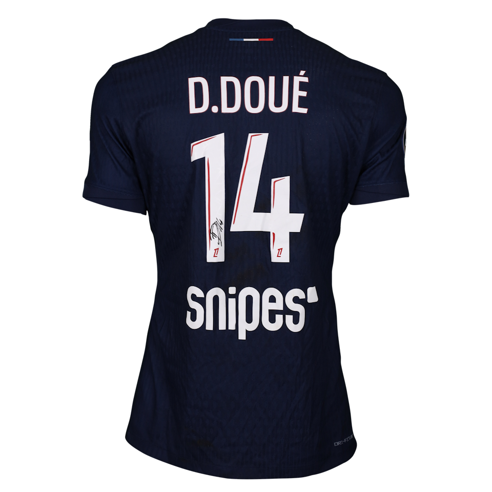 Désiré Doué Paris Saint-Germain shirt