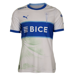 Nicolás Ignacio Castillo Mora Universidad Católica shirt