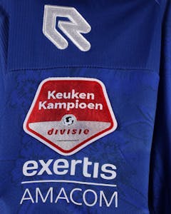 FC Den Bosch 팀의 Mees Laros 셔츠