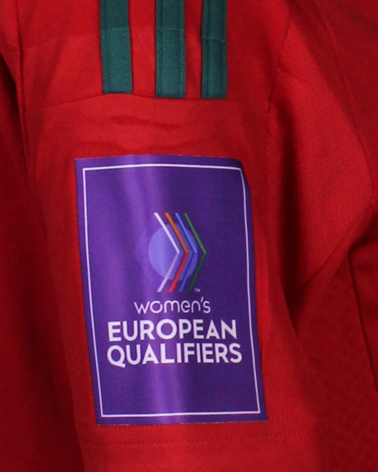 Mared Griffiths Wales W shirt