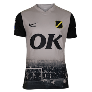 Shirt van Elías Már Ómarsson NAC Breda