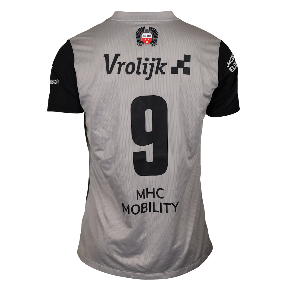 Kacper Kostorz NAC Breda shirt