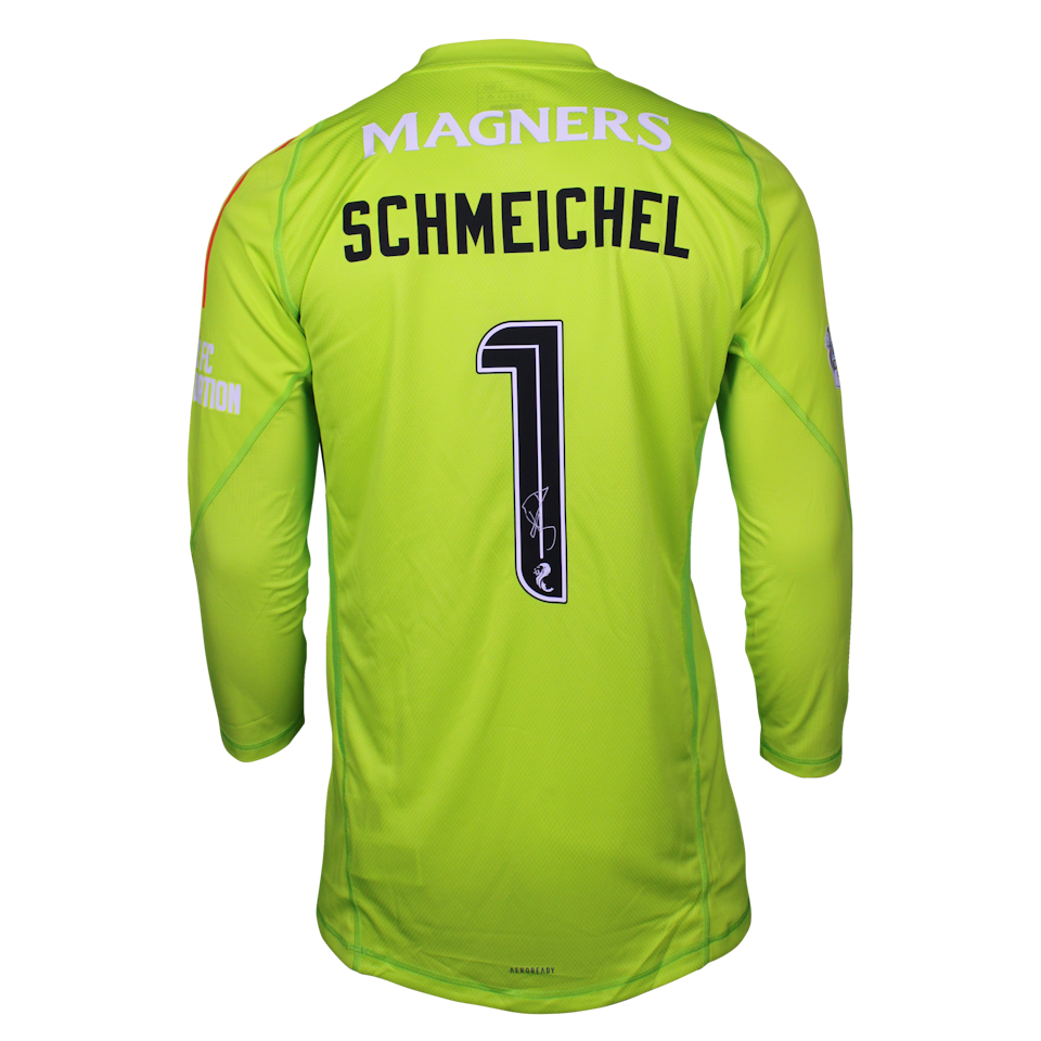 Kasper Schmeichel Celtic shirt