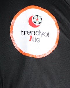 Yiğit Efe Demir Fatih Karagümrük shirt