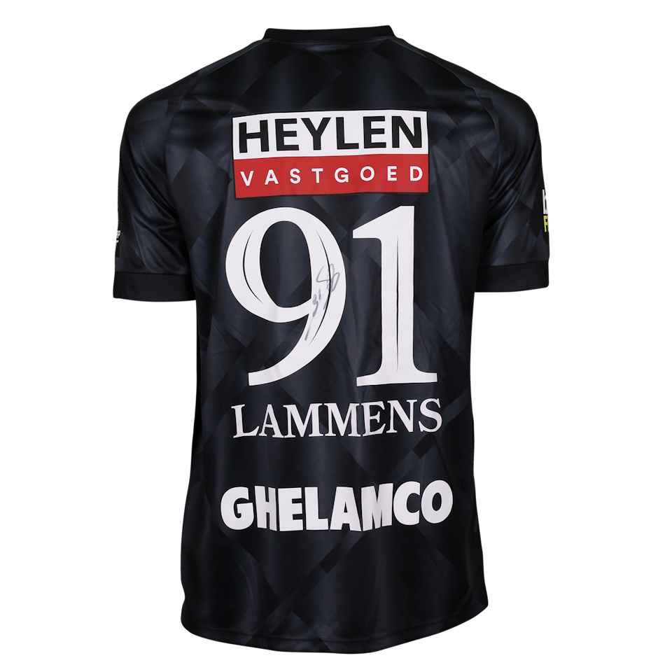 Senne Lammens Royal Antwerp FC shirt